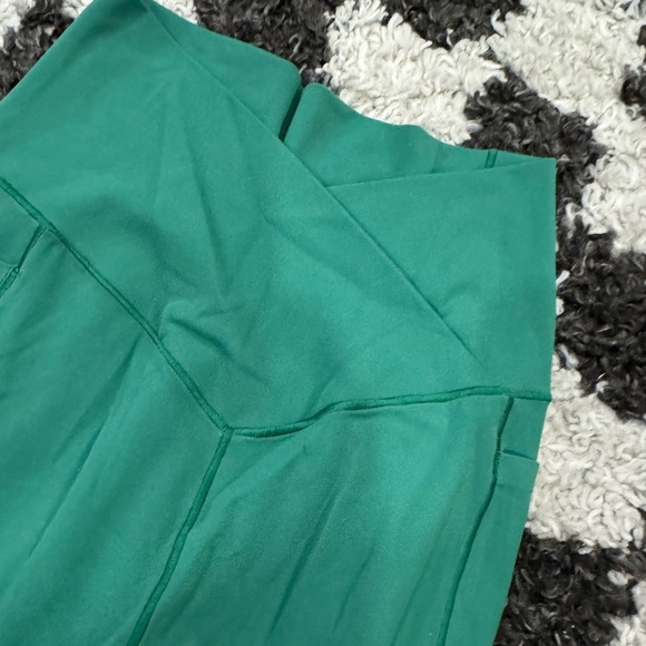 AERIE Women's Green High-Waisted leggings- FUN & FLATTERING 💚zoom in for details - Picture 7 of 8